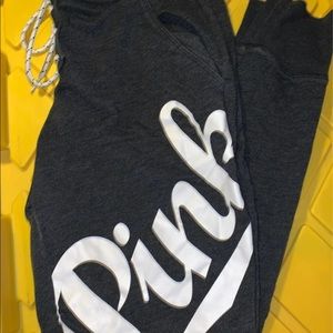 Victoria’s Secret PINK skinny jogger